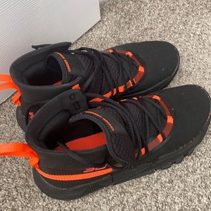 Under Armour 3zero big kids sneakers